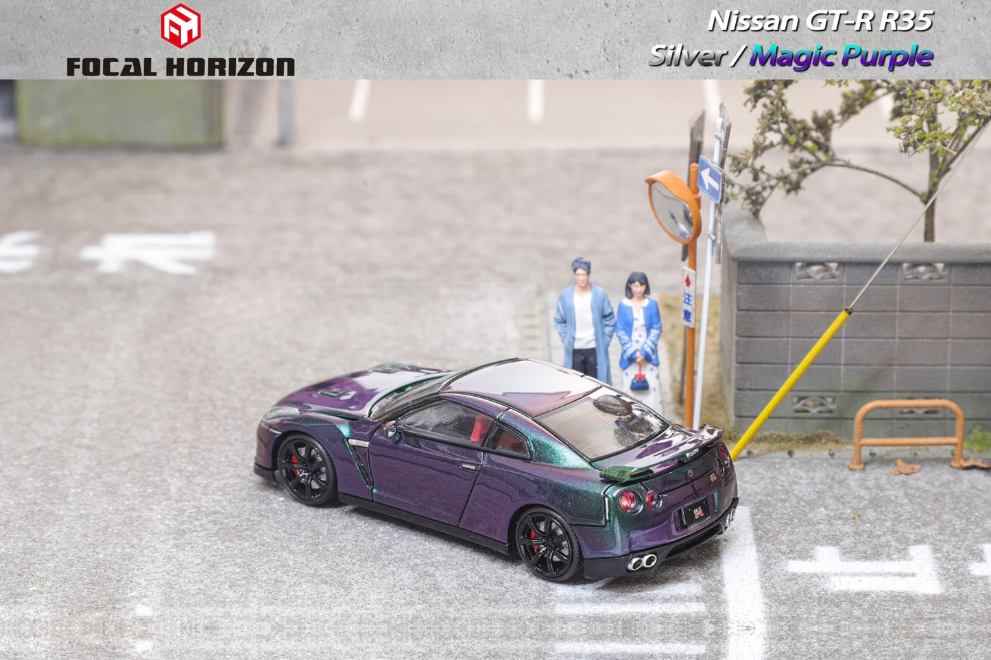 Focal Horizon 1/64 GT-R R35 Silver / Magic Purple