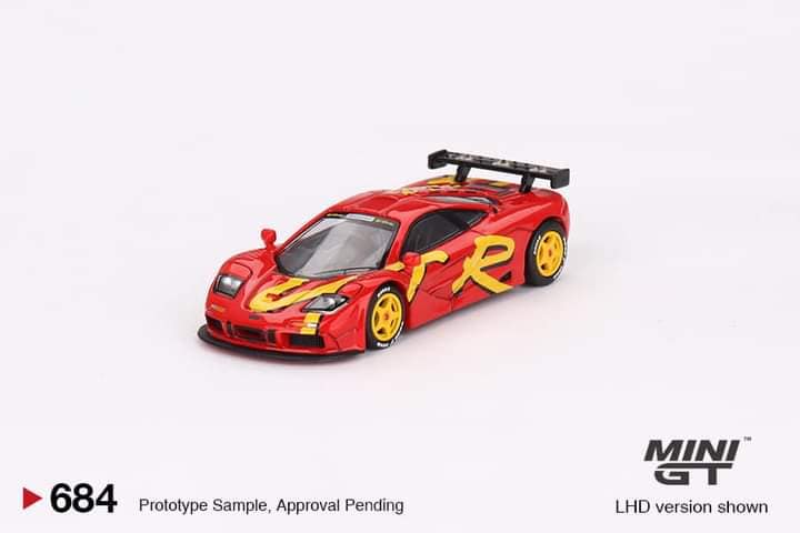 Mini GT 1/64 McLaren F1 GTR 1996 Presentation