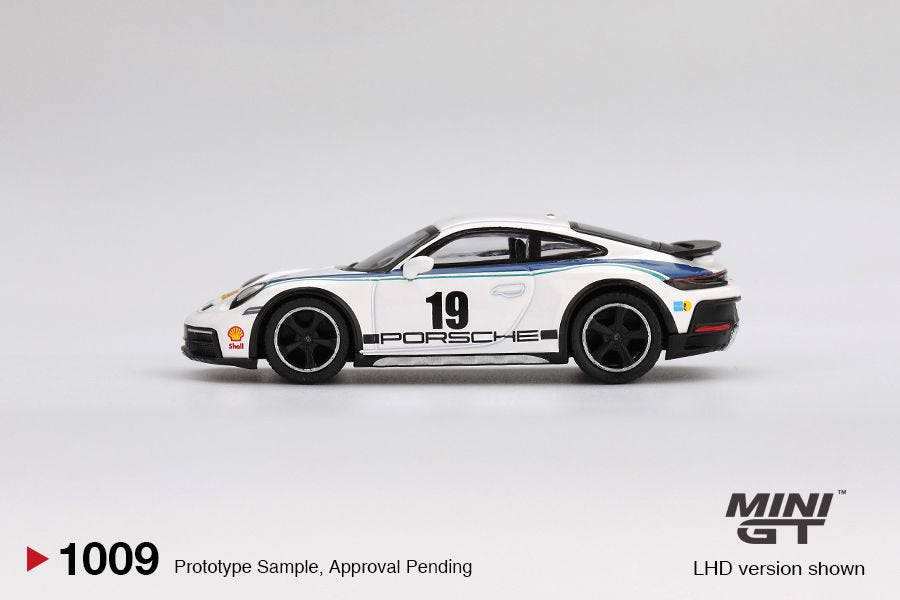 ETA: Dec 2025 ] Mini GT 1/64 Porsche 911 Dakar Rally 1974 – Black