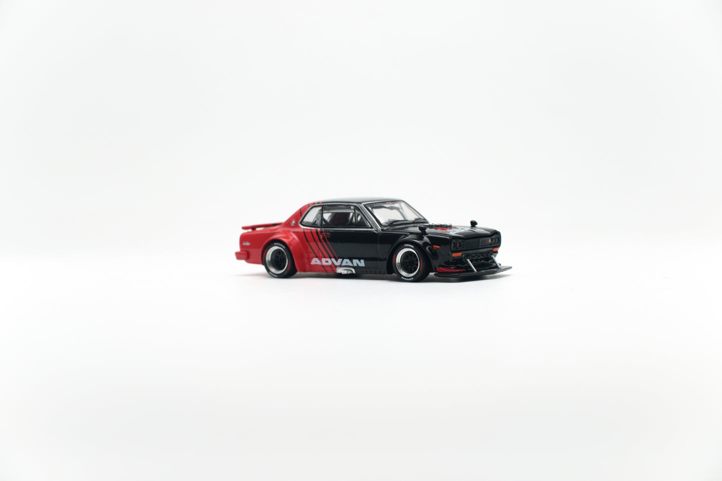 [ETA:  Jan 2025 ] Pop Race 1/64 SKYLINE GT-R V8 DRIFT (HAKOSUKA) ADVAN