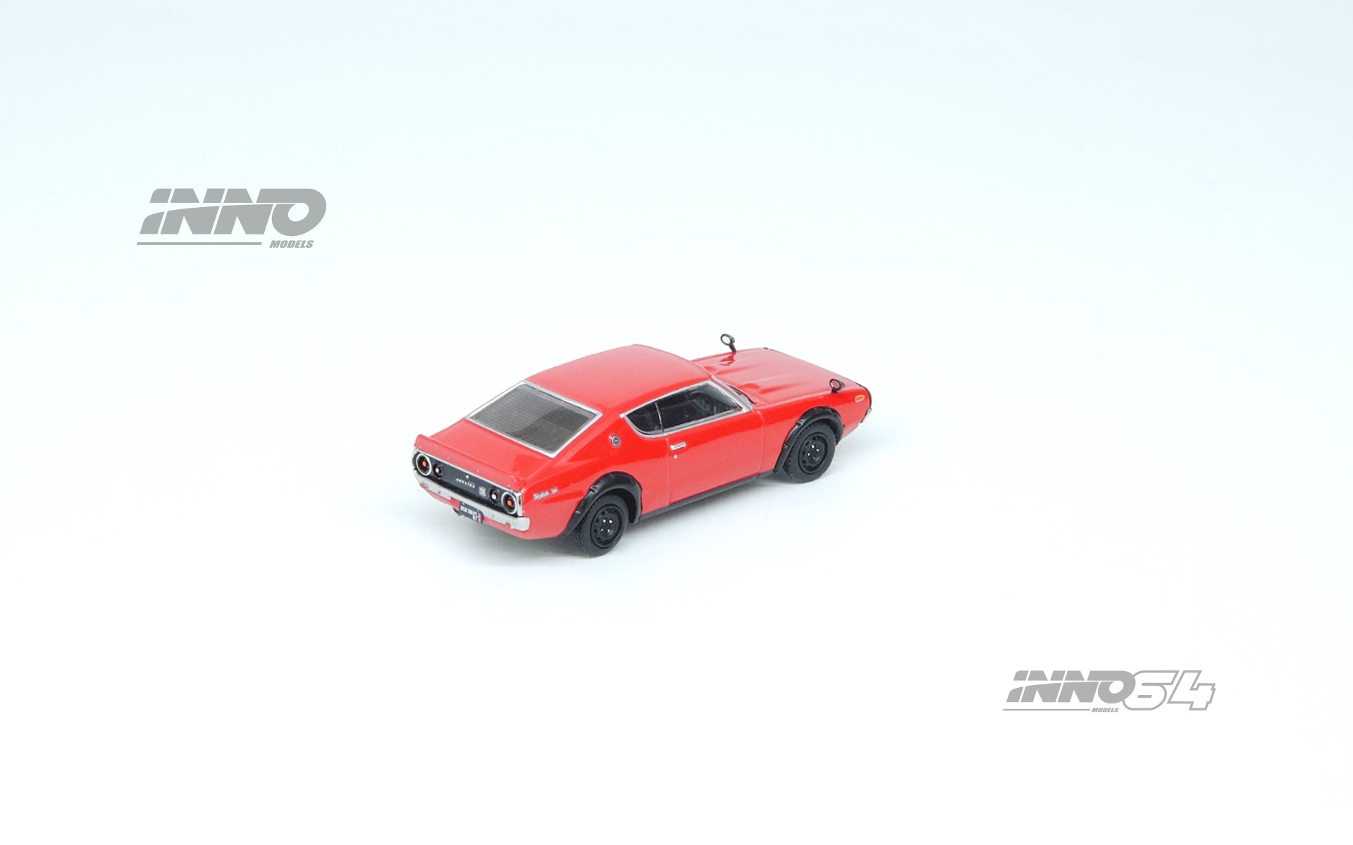 INNO64 1:64 Nissan Skyline 2000GT-R (KPGC110) in Red INNO64 1:64 Nissan Skyline 2000GT-R (KPGC110) in Red