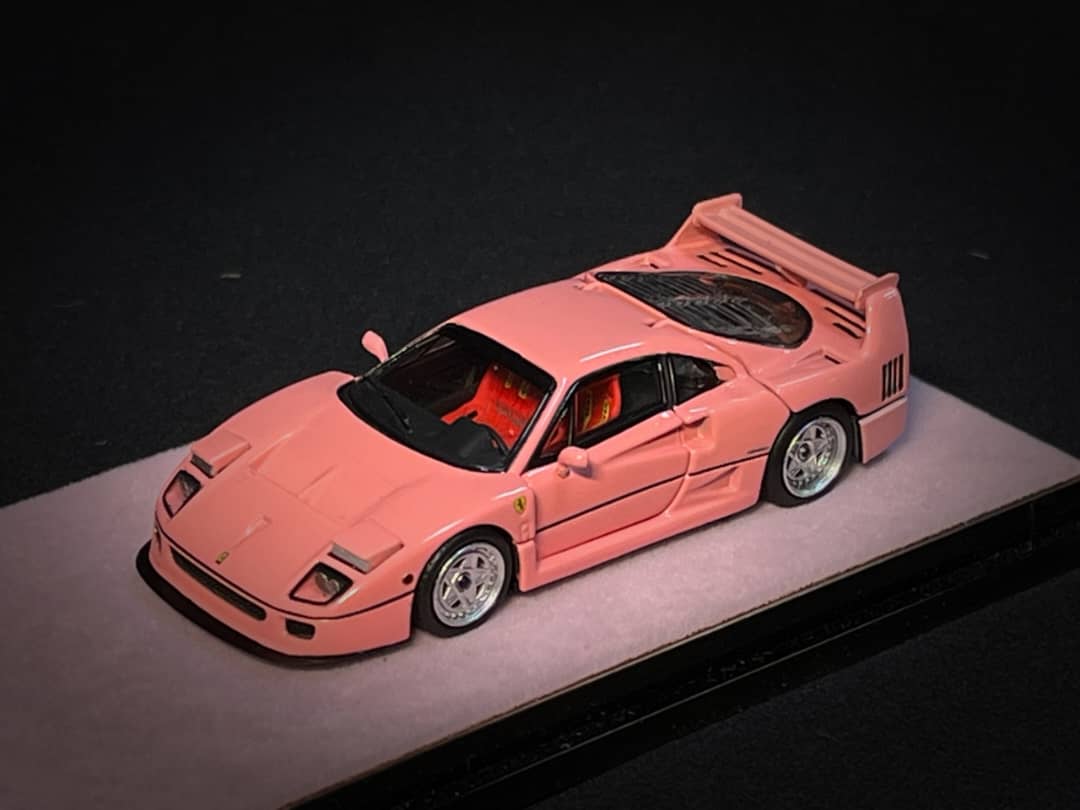 PGM 1/64 F40 LM Pink