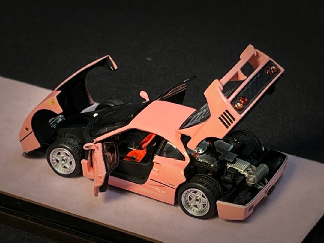 PGM 1/64 F40 LM Pink