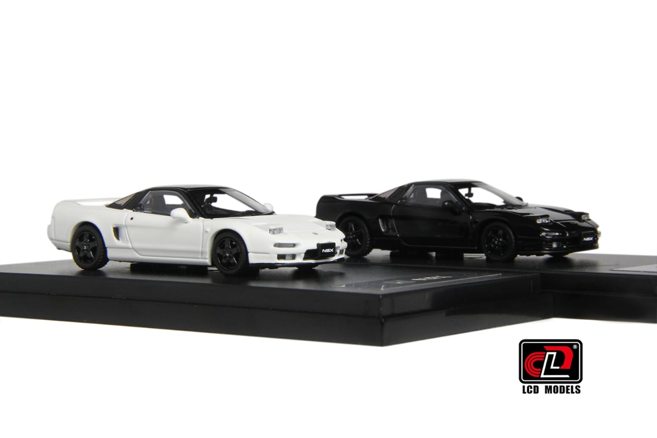 LCD 1/64 Honda NSX NA1 (Retractable Headlights)