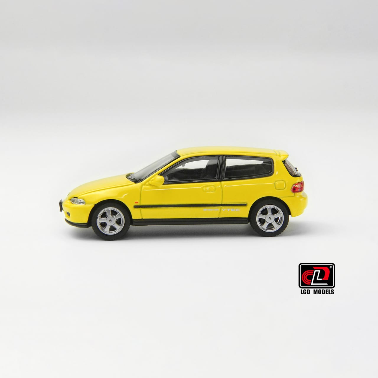 LCD 1/64 Civic Mk5 EG6  (Open-Hood, Visible Engine)