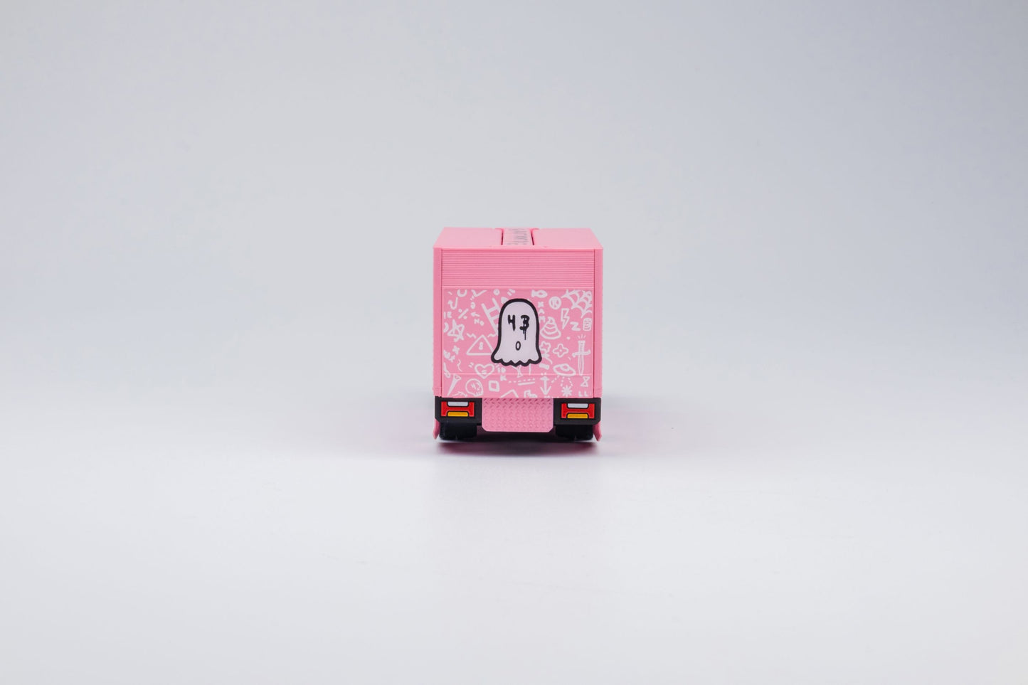 MicroTurbo 1/64 Custom Gull Wing Truck - Hoonipigasus Pink