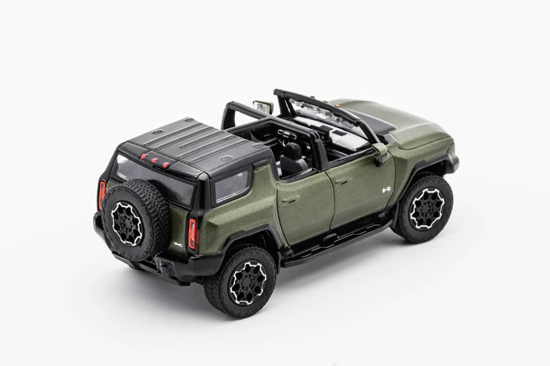 GCD 1/64 Hummer EV SUV  Version