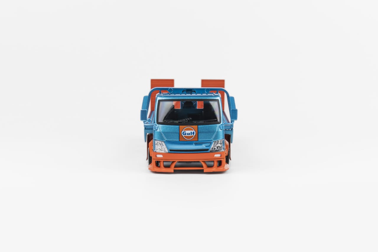 MicroTurbo 1/64 300 Series II - Custom Tow Truck Gulf Livery