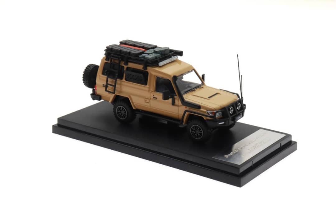 Autobots Models 1/64 Land Cruiser LC78 Off-Load Modified