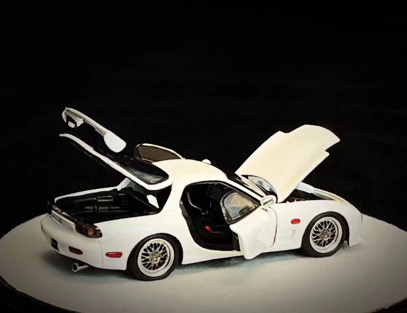 PGM 1/64 RX-7 FD3S White