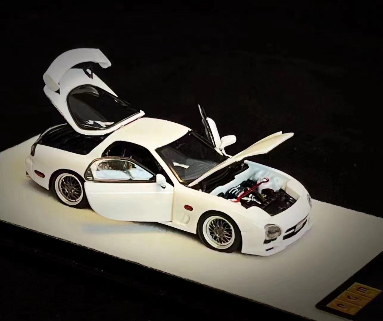 PGM 1/64 RX-7 FD3S White