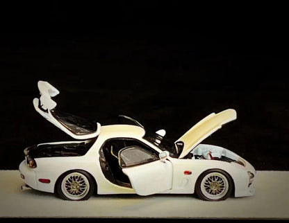 PGM 1/64 RX-7 FD3S White