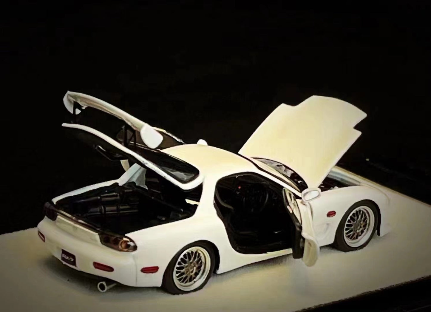 PGM 1/64 RX-7 FD3S White