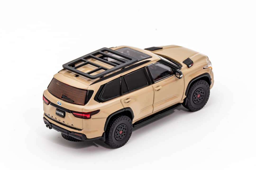 GCD 2023 トヨタ・セコイア　TRD PRO　(ブラック) 1/64 GCD 2023 Toyota Sequoia TRD Pro (Black) Diecast Car