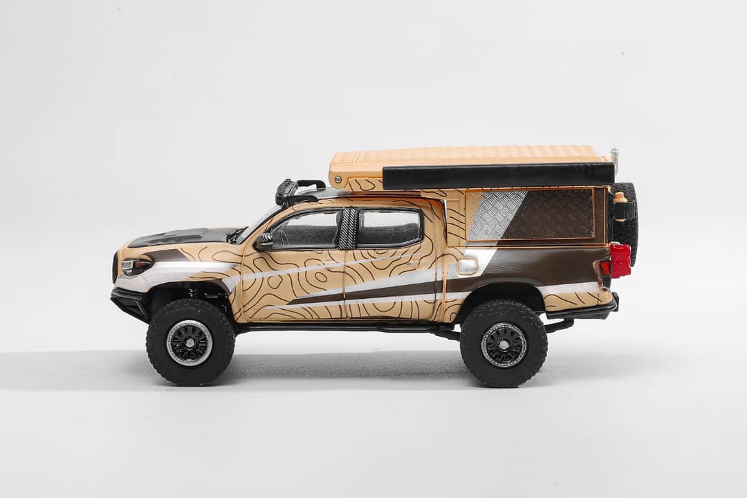 GCD 1/64 Toyota Tacoma N300 WildBody Camper Version – Black Ice