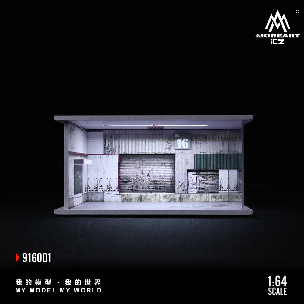 MoreArt 1/64 Warehouse Scene Size: 20 x 15 x 10cm – Black Ice Diecast