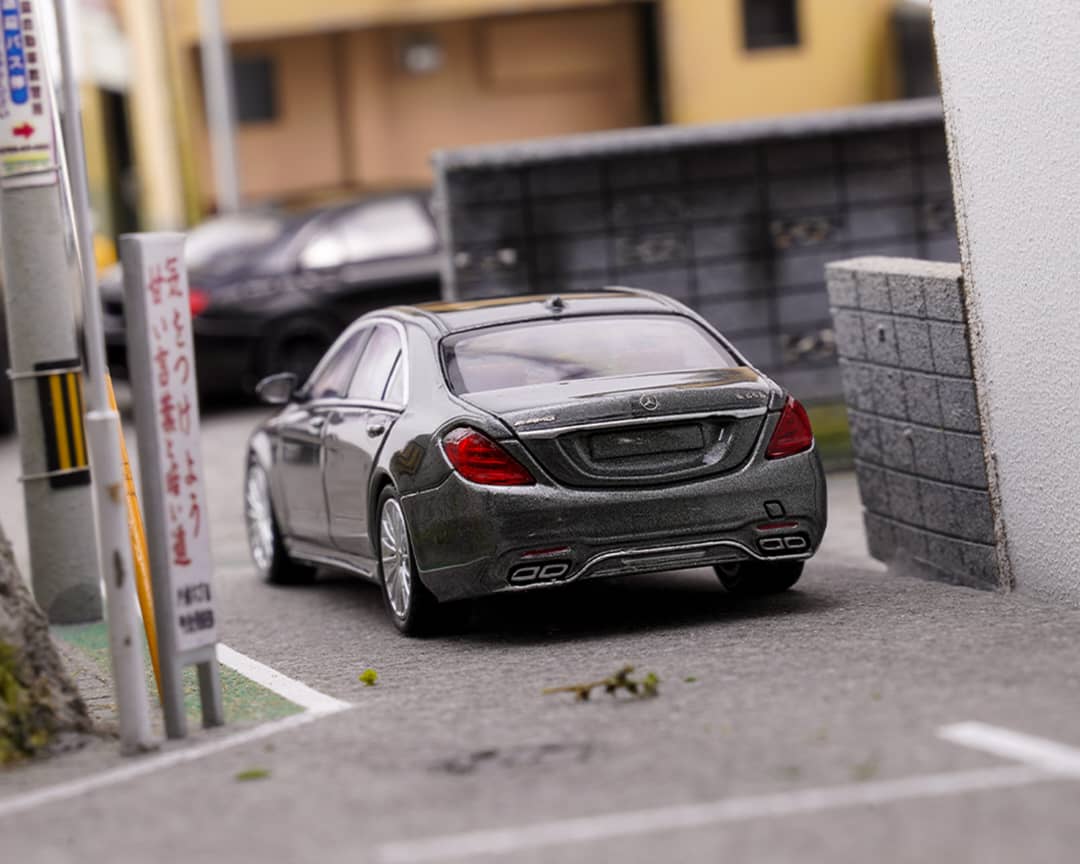 [ETA:  Dec 2025 ] King Model 1/64 S Class W222 AMG S65L