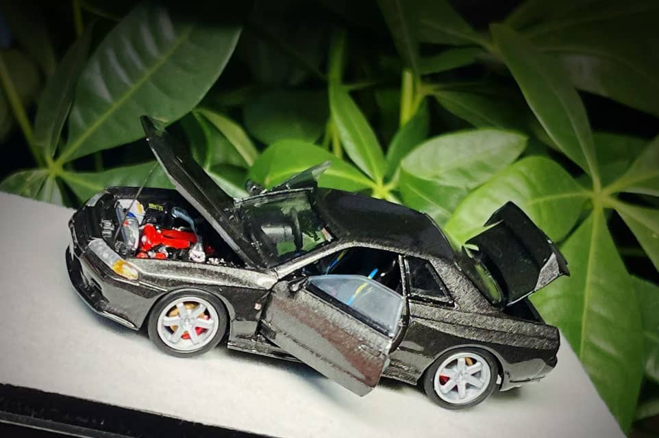 ETA: Nov 2025 ] PGM 1/64 Skyline GT-R R32 - Metallic Grey – Black