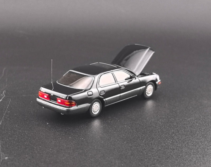 [ETA:  Oct 2025 ] Fine Works 1/64 Lexus LS400 XF10 (UCF10) Black-Grey