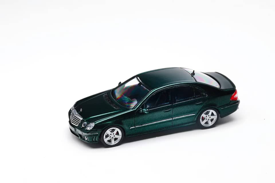 [ETA:  Jan 2026 ] King Model 1/64 E63 AMG Sedan (W211)