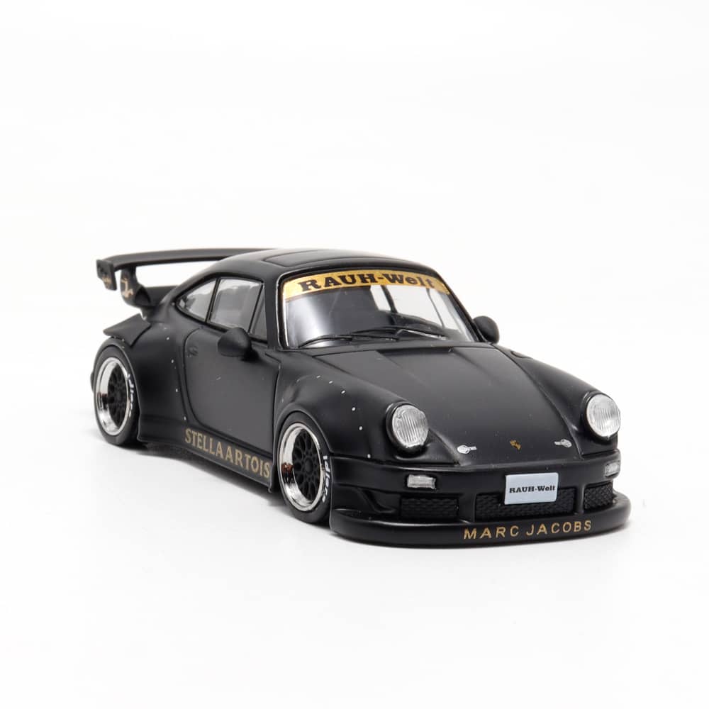 [ETA:  Nov 2025 ] Model Collect 1/64 Stella Artois 930 GT Wing