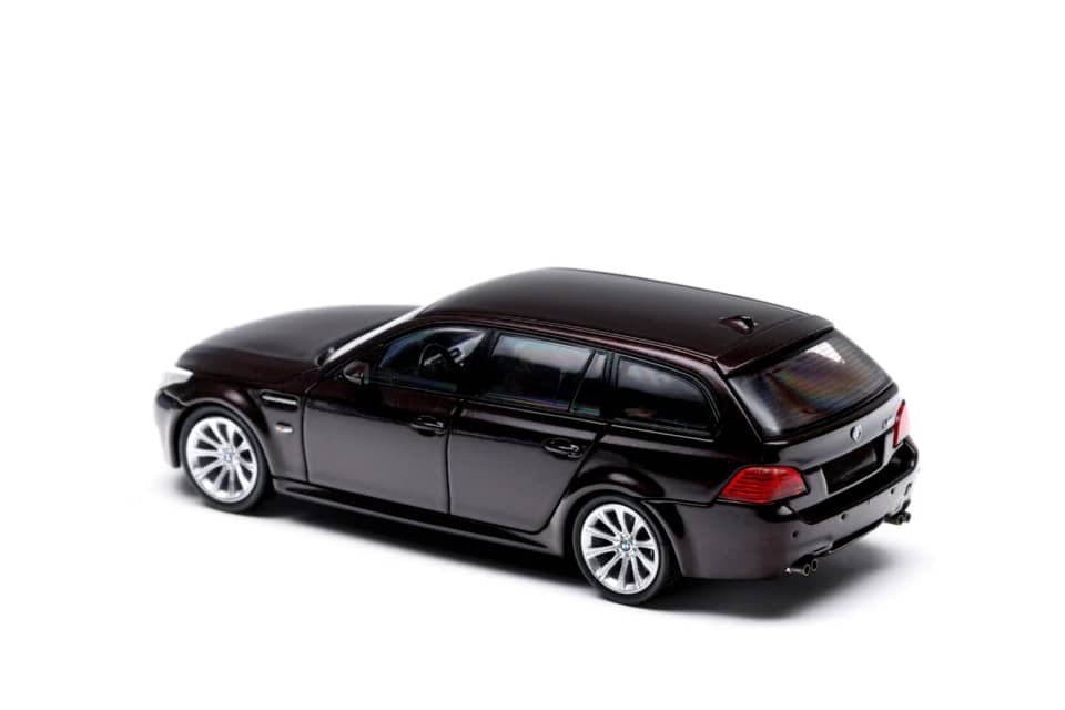 ETA: Feb 2026 ] King Model 1/64 M5 E60 / E61 – Black Ice Diecast