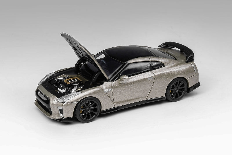 イグニッションモデル 1/64 Nissan GT-R R35 ・ Engine イグニッションモデル 1/64 Nissan GT-R R35 ・ Engine