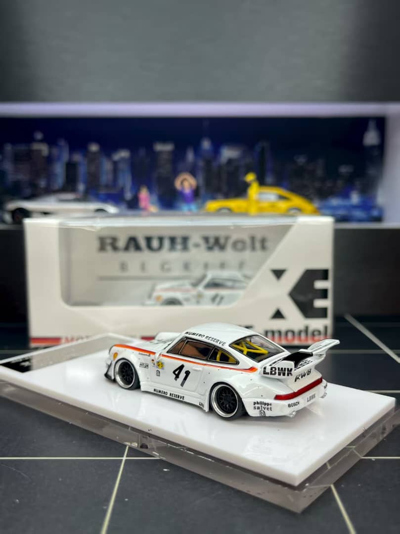 [ETA:  Dec 2025 ] XKE 1/64 RWB964 White 41# Livery