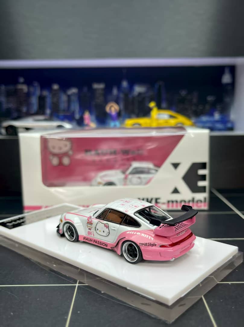 XKE 1/64 RWB993 Hello Kitty Livery – Black Ice Diecast