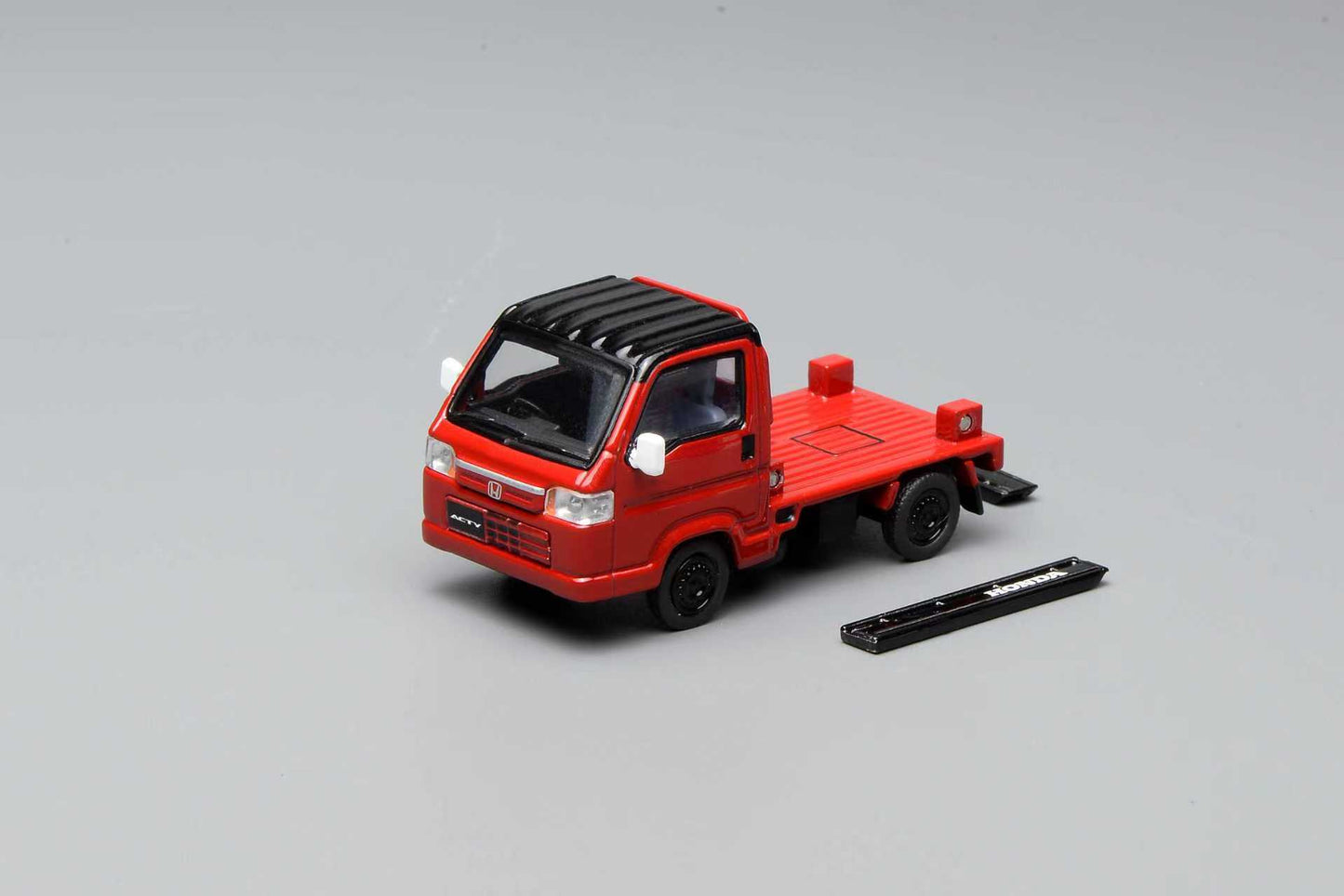 [ETA:  Apr 2026 ] Motorhelix 1/64 Honda Acty Truck Town Spirit Color Style  - Flame Red