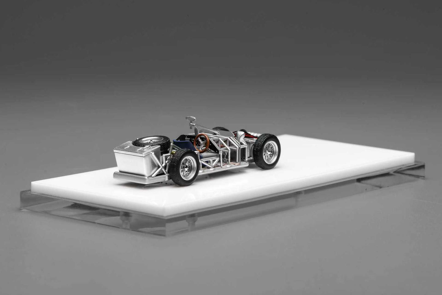 [ETA:  Jun 2026 ] MotorHelix 1/64 Spaceframe w/ Engine - Silver