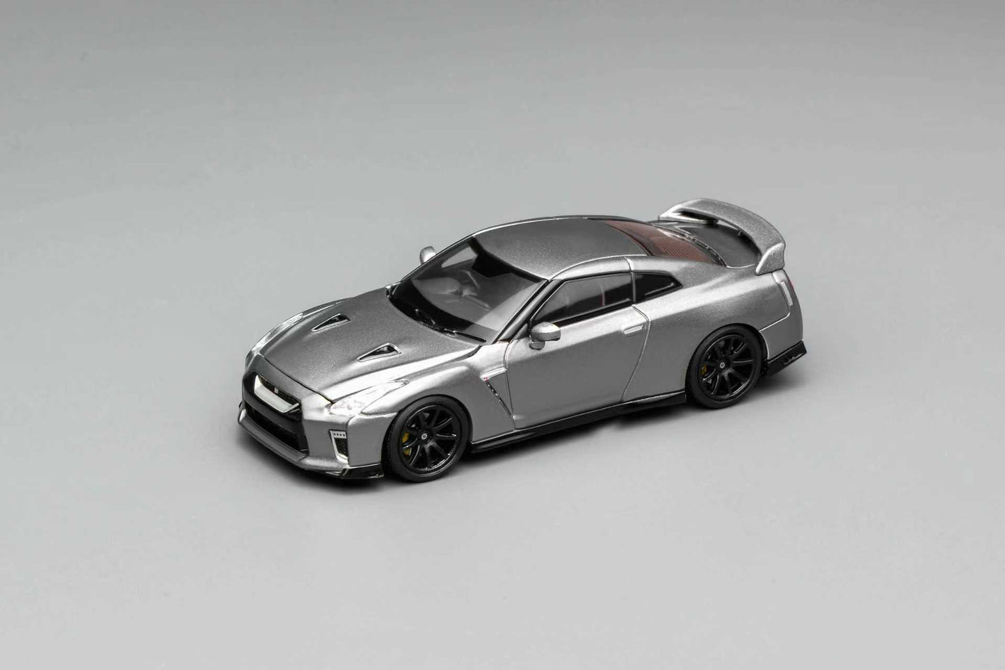 [ETA:  Jul 2026 ] Motorhelix 1/10 Nissan GT-R R35  Track Edition Engineered By Nismo 2020 Dark Metal Gray