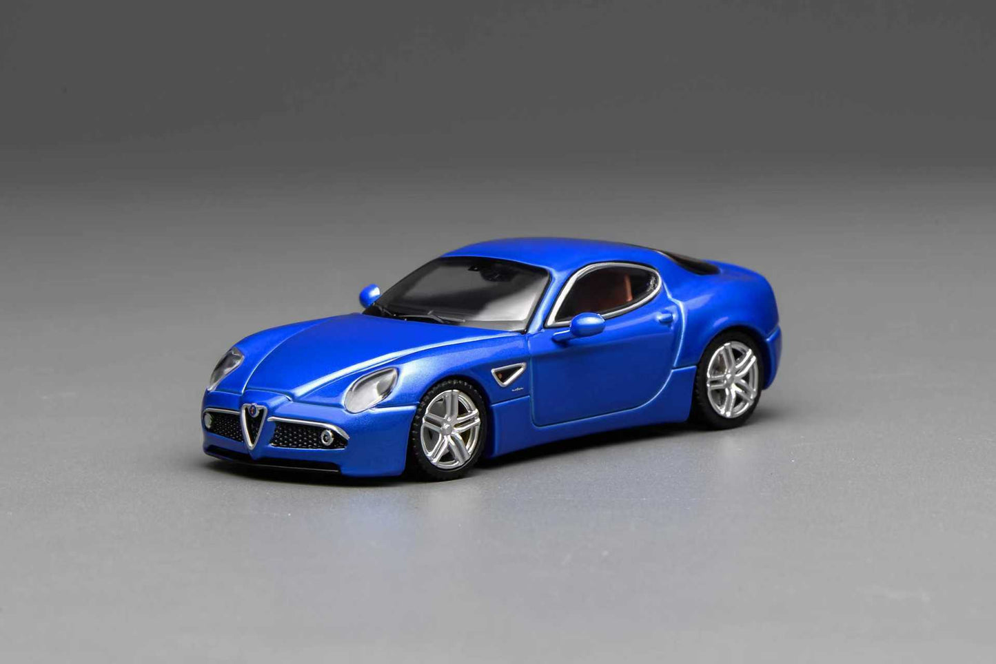 [ETA:  Jul 2026 ] Motorhelix 1/64 Alfa Romeo 8C Competizione 2008 - Metallic Blue