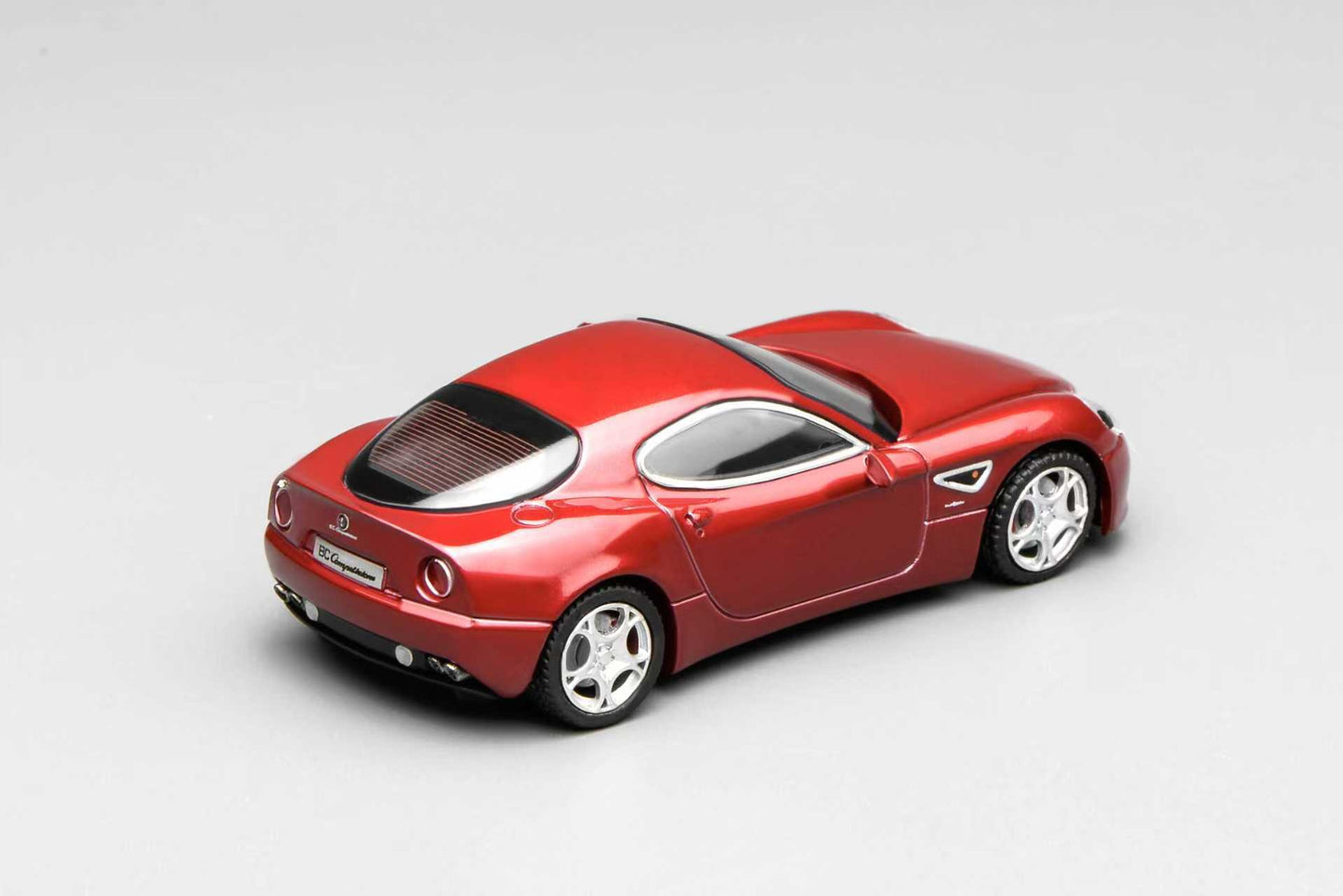 [ETA:  Jul 2026 ] Motorhelix 1/64 Alfa Romeo 8C Competizione 2008 - Rosso Alfa