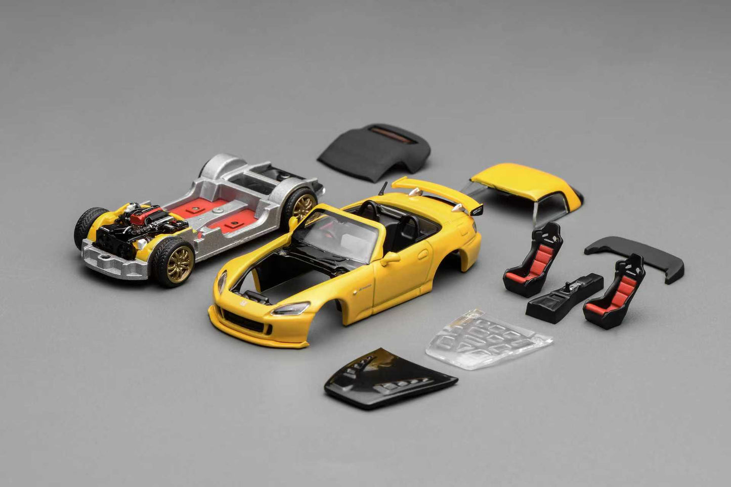 [ETA:  Apr 2026 ] Motorhelix 1/64 Honda S2000 Magnetic and Assembled Parts Blister Card Version