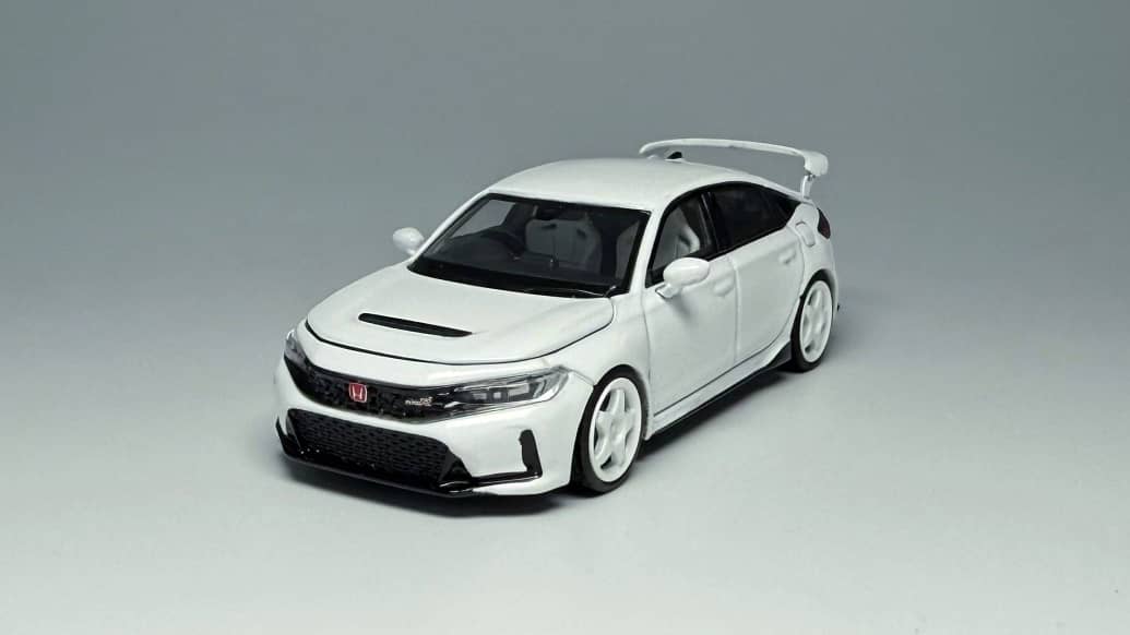 [ETA:  Jun 2026 ] Motorhelix 1/64 Honda  Civic Type-R FL5 White