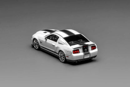 [ETA:  May 2026 ] GreenLight x Motorhelix 1/64 Ford Shelby Mustang GT500 2007 White