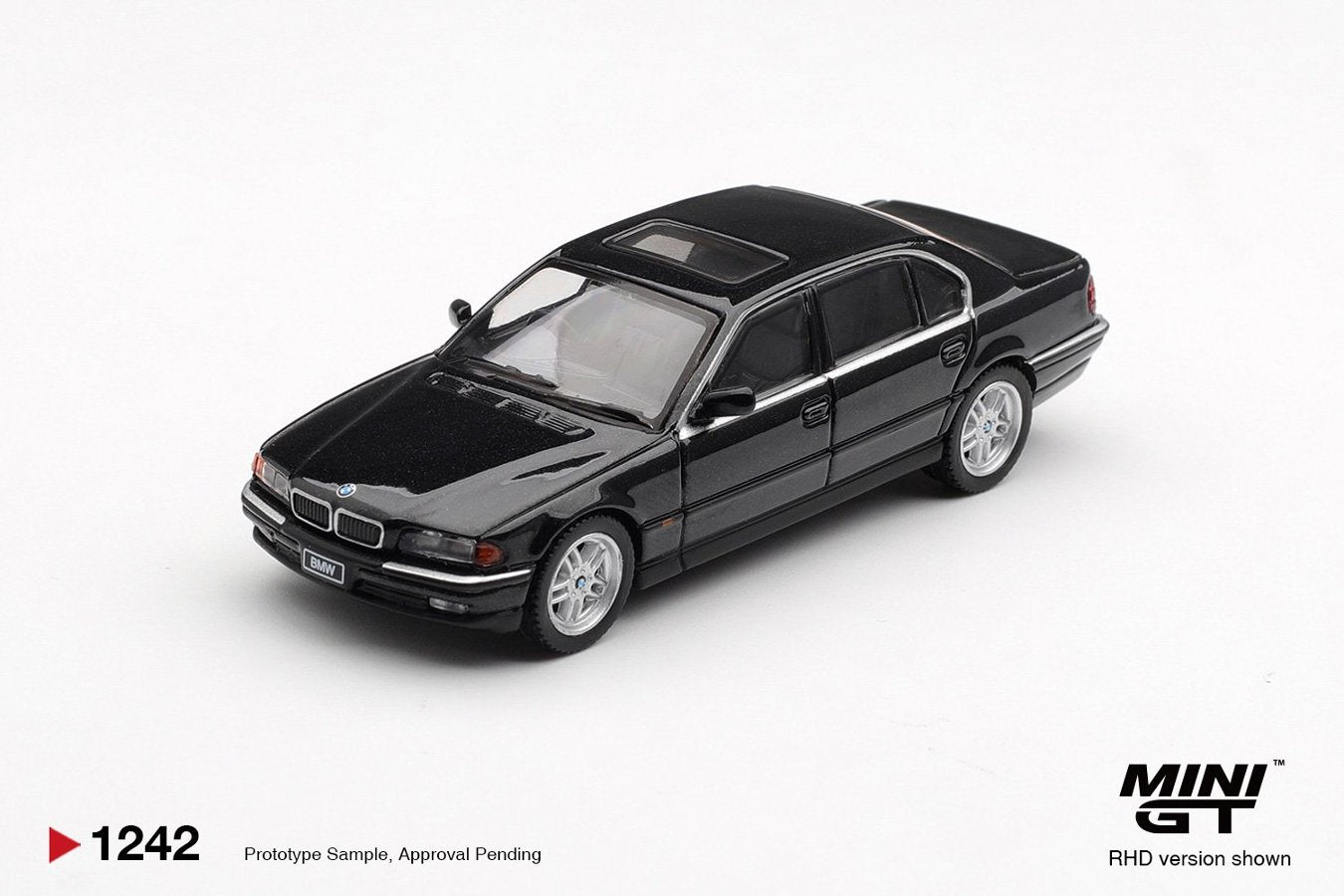 [ETA:  Dec 2026 ] Mini GT 1/64 BMW 750IL Black Sapphire