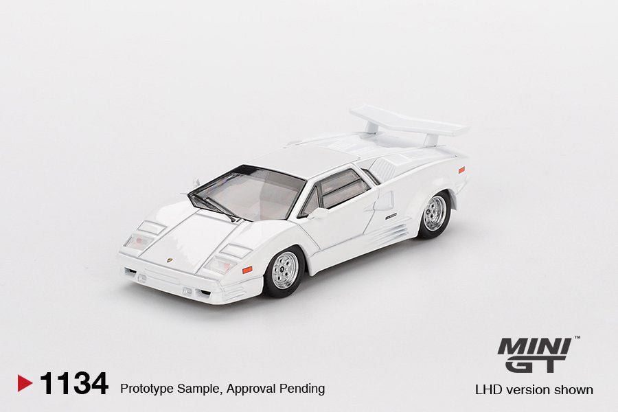ミニカー LAMBORGHINI COUNTACH Mini GT 1:64 Lamborghini Countach LB-WORKS White 2024 Tokyo