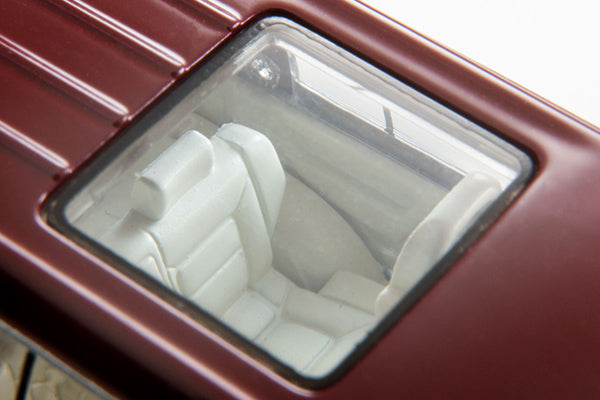 [ETA:  May 2025 ] Tomica Limited Vintage 1/64 LV-N206b MITSUBISHI PAJERO Mid-Roof Wide VR Red/BE 96 Model