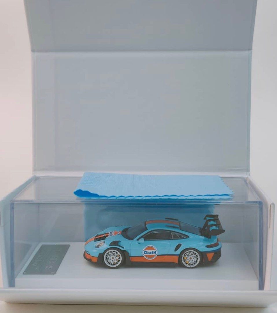 Solo 1/64 992 GT3 RS Gulf