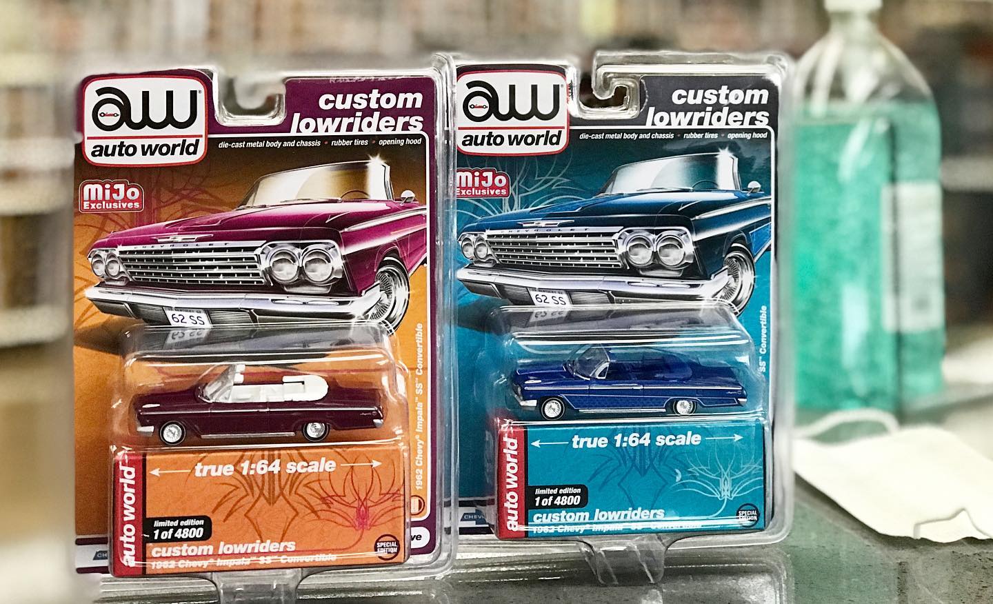 Auto World 1:64 Mijo Exclusives Custom Lowriders 1962 Chevy Impala SS Convertible Blue Limited Edition