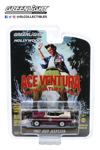 Greenlight  1:64 Hollywood Series 28 - Ace Ventura: When Nature Calls (1995) - 1967 Jeep Jeepster Convertible