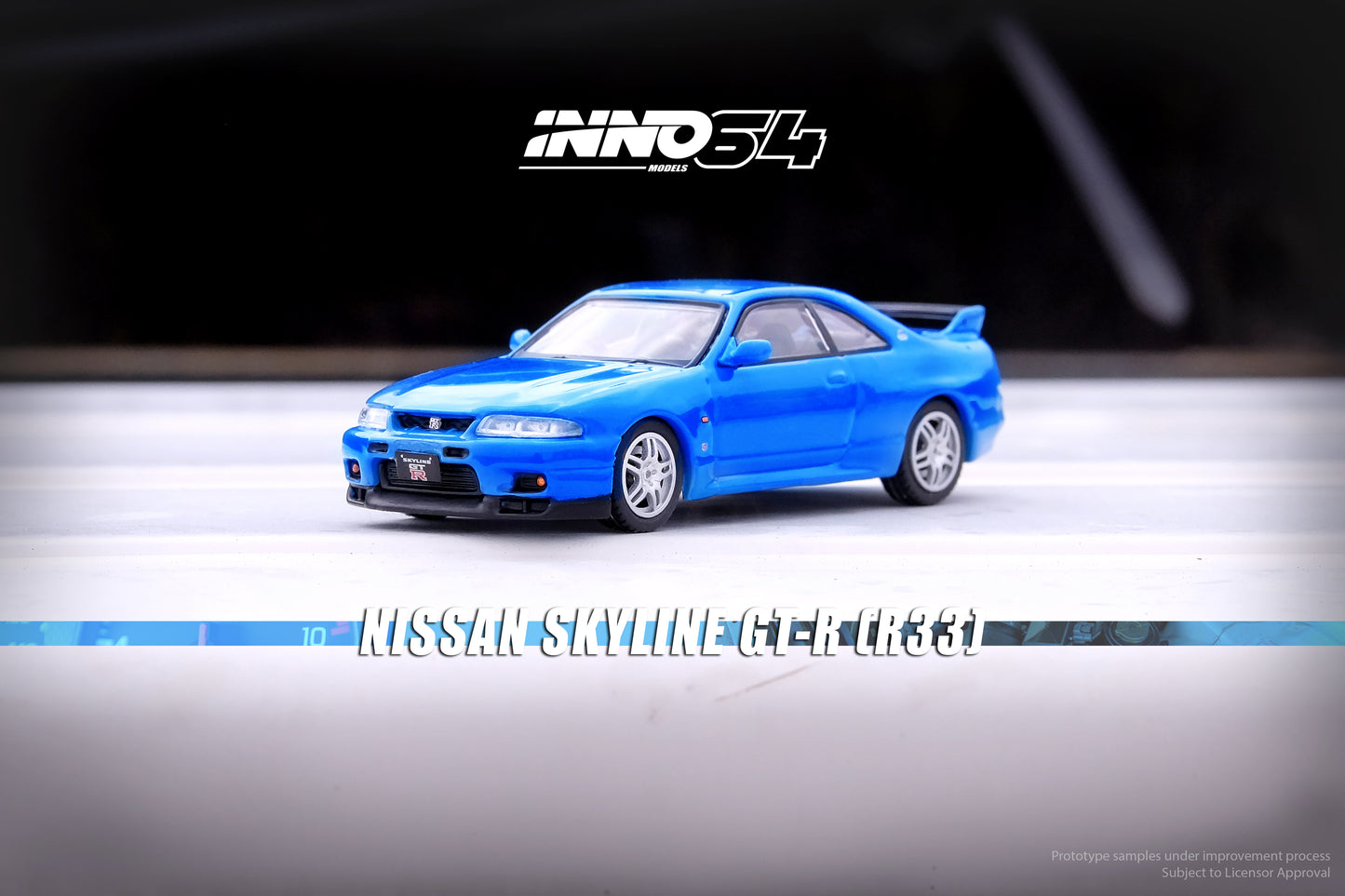 Inno64 1/64 NISSAN SKYLINE GT-R (R33) Championship Blue