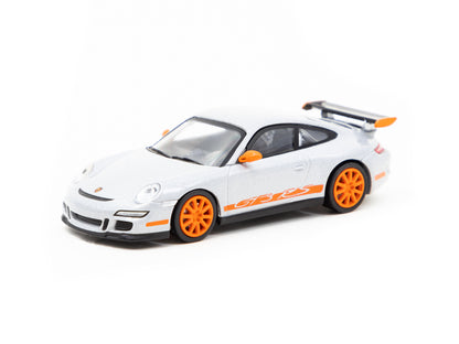 Tarmac Works x MiniChamps 1/64 Porsche 911 GT3 RS (997) Silver
*** Limited to 480pcs ***