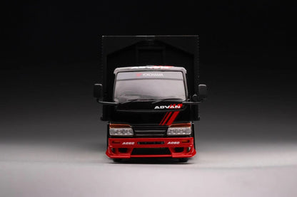 Peako x Y.E.S 1:64 ELF Custom Tow Truck - Advan