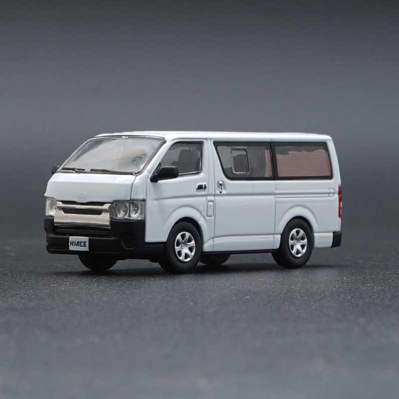 BM Creations 1:64 Toyota 2016 Hiace White RHD (with interchangeable parts)