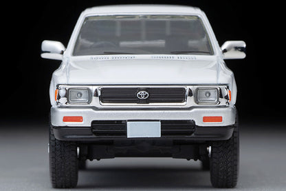 Tomytec 1/64 LV-N256b HILUX 4WD PICK UP Double Cab SSR White 1991